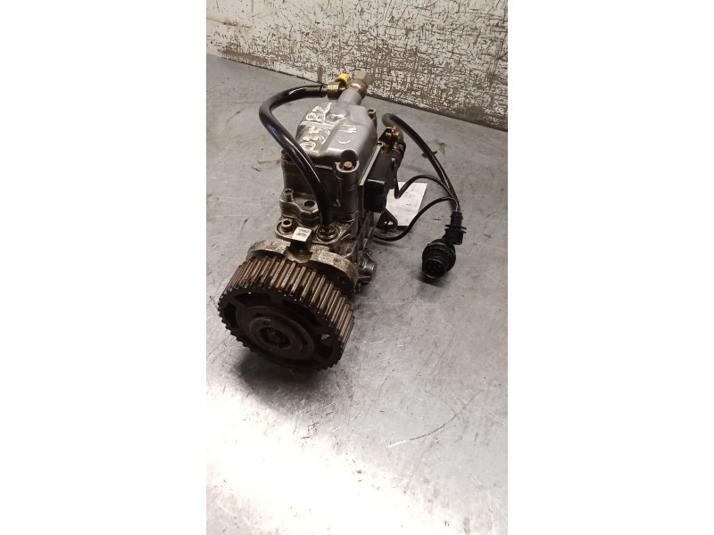 Recambio de bomba inyeccion para renault megane i coach (da0/1_) 1.9 dti (da0n) referencia OEM IAM 0460414988 7700110395 BOSCH