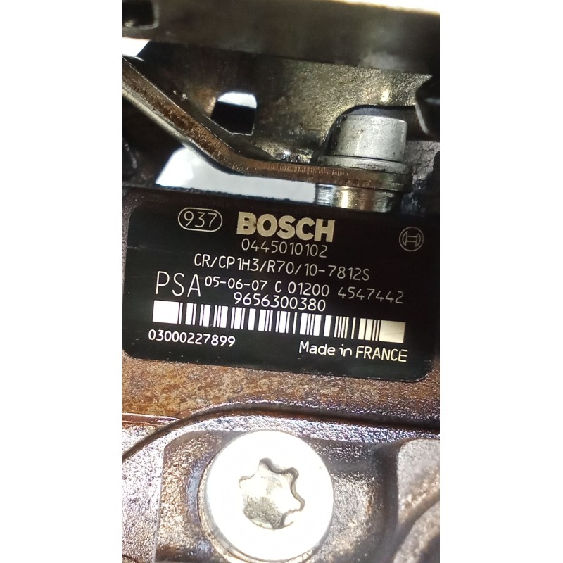 Recambio de bomba inyeccion para ford focus c-max (dm2) 1.6 tdci referencia OEM IAM 0445010102 9656300380 BOSCH