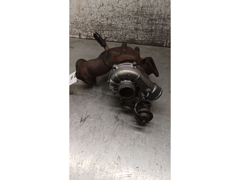 Recambio de turbocompresor para chrysler voyager ii (es) 2.5 td referencia OEM IAM 35242052F  