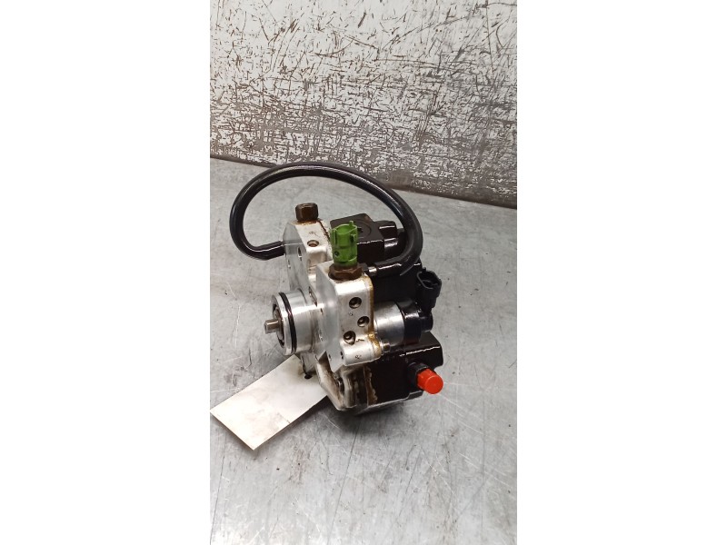 Recambio de bomba inyeccion para volvo s60 i (384) 2.4 d referencia OEM IAM 0445010111 8692521 BOSCH