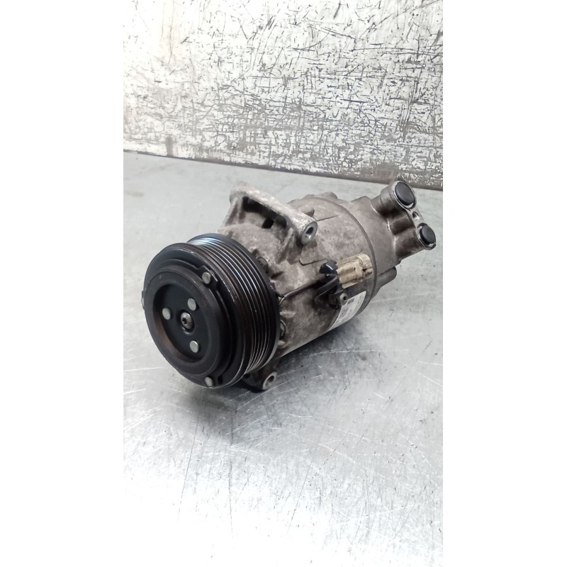 Recambio de compresor aire acondicionado para opel zafira / zafira family b (a05) 1.9 cdti (m75) referencia OEM IAM 25189830 869