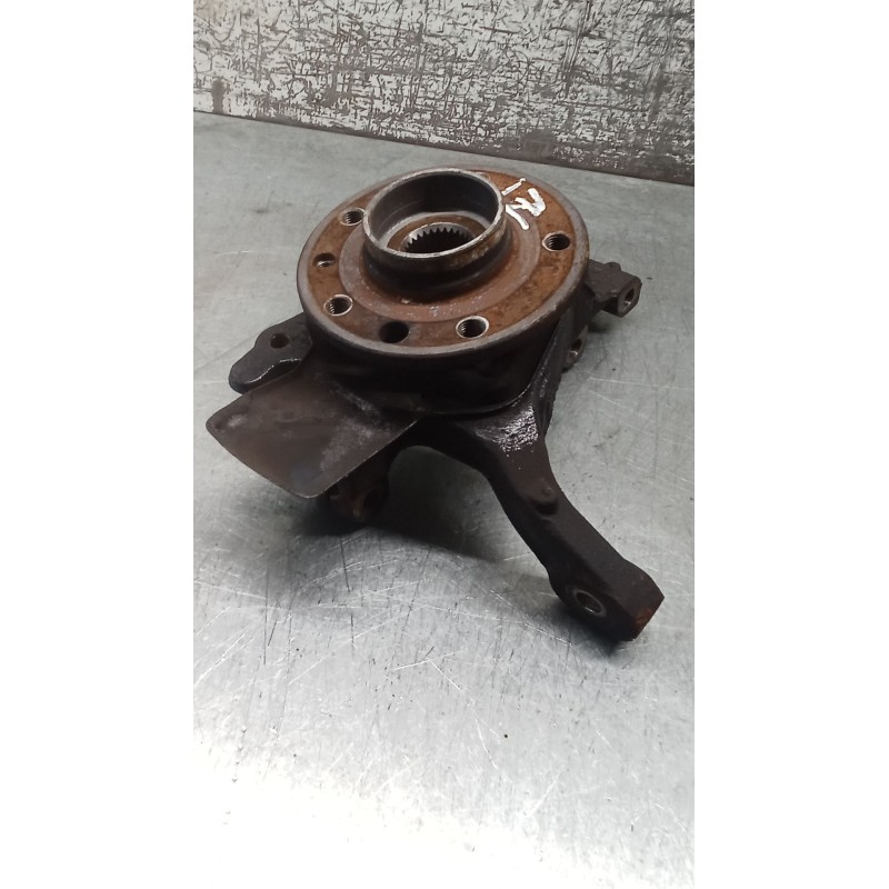 Recambio de mangueta delantera izquierda para opel zafira / zafira family b (a05) 1.9 cdti (m75) referencia OEM IAM   05