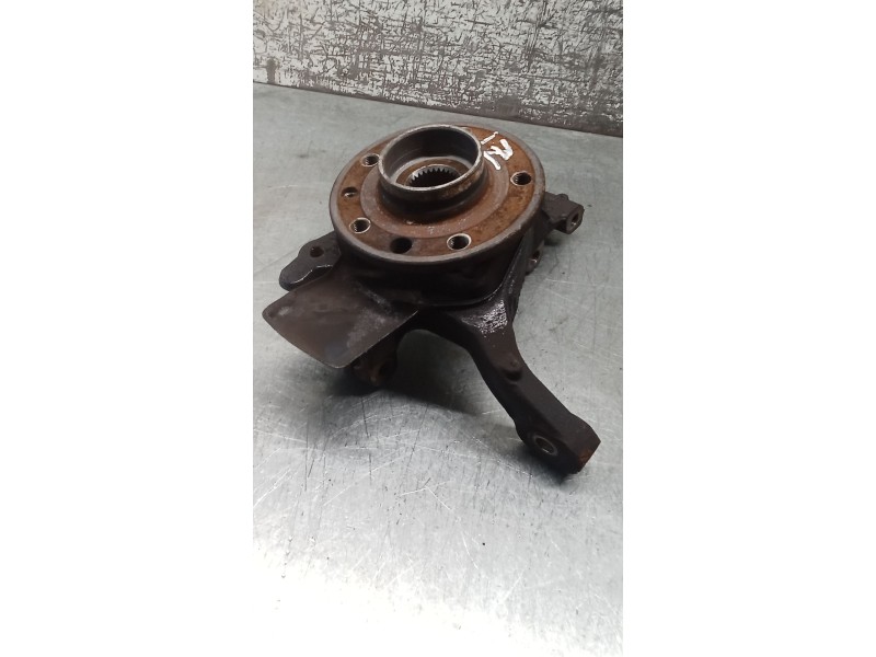 Recambio de mangueta delantera izquierda para opel zafira / zafira family b (a05) 1.9 cdti (m75) referencia OEM IAM   05
