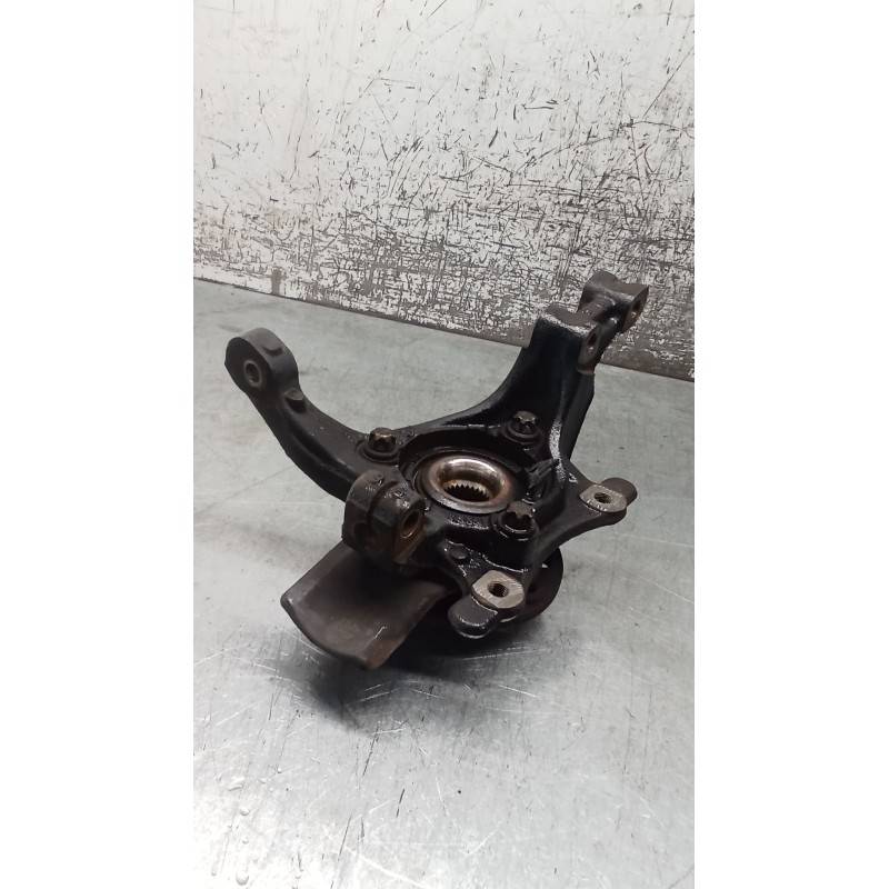 Recambio de mangueta delantera izquierda para opel zafira / zafira family b (a05) 1.9 cdti (m75) referencia OEM IAM   05