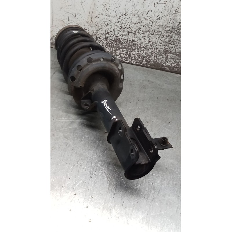 Recambio de amortiguador delantero izquierdo para opel zafira / zafira family b (a05) 1.9 cdti (m75) referencia OEM IAM 22214013