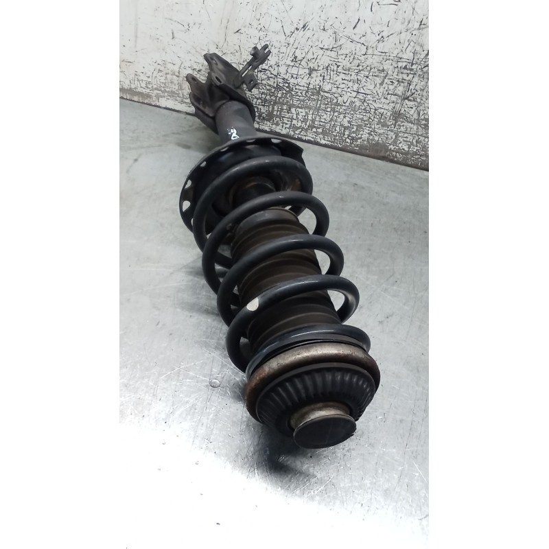 Recambio de amortiguador delantero derecho para opel zafira / zafira family b (a05) 1.9 cdti (m75) referencia OEM IAM 22214012  