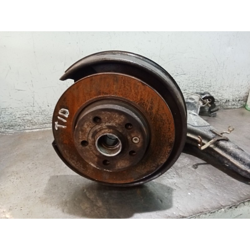 Recambio de mangueta trasera derecha para volkswagen transporter t4 furgoneta (70a, 70h, 7da, 7dh, 70j) 2.5 tdi referencia OEM I