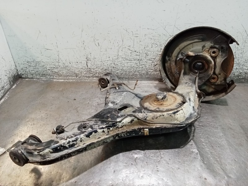 Recambio de mangueta trasera derecha para volkswagen transporter t4 furgoneta (70a, 70h, 7da, 7dh, 70j) 2.5 tdi referencia OEM I