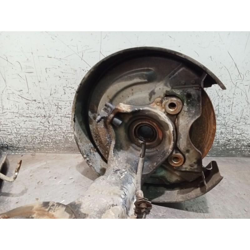 Recambio de mangueta trasera derecha para volkswagen transporter t4 furgoneta (70a, 70h, 7da, 7dh, 70j) 2.5 tdi referencia OEM I