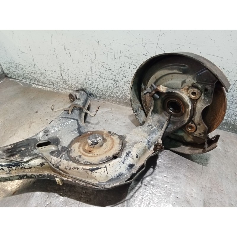 Recambio de mangueta trasera derecha para volkswagen transporter t4 furgoneta (70a, 70h, 7da, 7dh, 70j) 2.5 tdi referencia OEM I