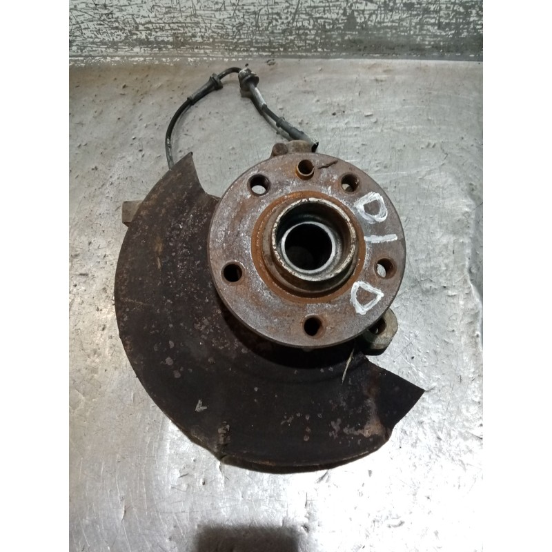 Recambio de mangueta delantera derecha para volkswagen transporter t4 furgoneta (70a, 70h, 7da, 7dh, 70j) 2.5 tdi referencia OEM