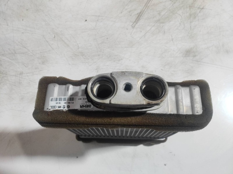 Recambio de radiador calefaccion / aire acondicionado para volkswagen fox (5z1) básico referencia OEM IAM 60Q819031  