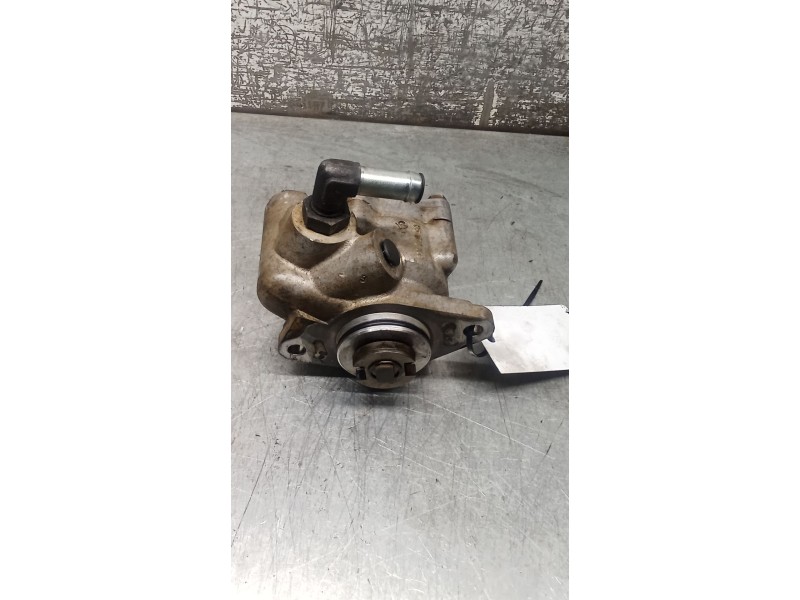 Recambio de bomba direccion para opel movano a autobús (x70) 2.5 d (jd) referencia OEM IAM 7683955118 7700300585 