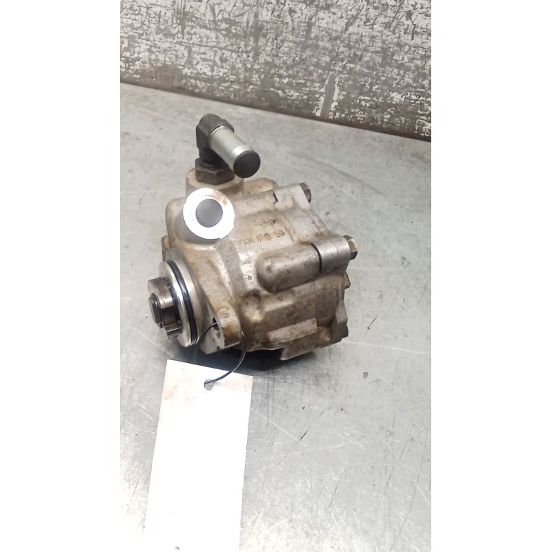 Recambio de bomba direccion para opel movano a autobús (x70) 2.5 d (jd) referencia OEM IAM 7683955118 7700300585 