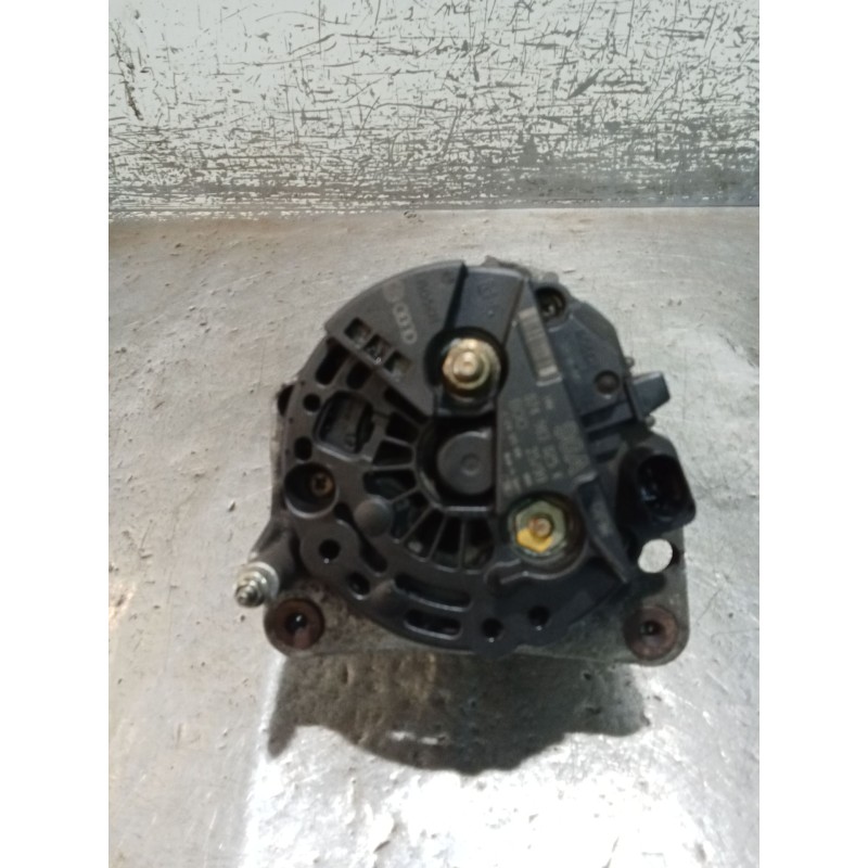 Recambio de alternador para volkswagen transporter t4 furgoneta (70a, 70h, 7da, 7dh, 70j) 2.5 tdi referencia OEM IAM 0124325004 