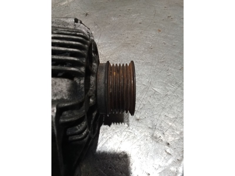 Recambio de alternador para opel movano a autobús (x70) 2.5 d (jd) referencia OEM IAM   