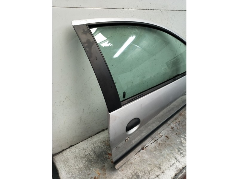 Recambio de puerta delantera derecha para peugeot 206 hatchback (2a/c) 1.4 i referencia OEM IAM   