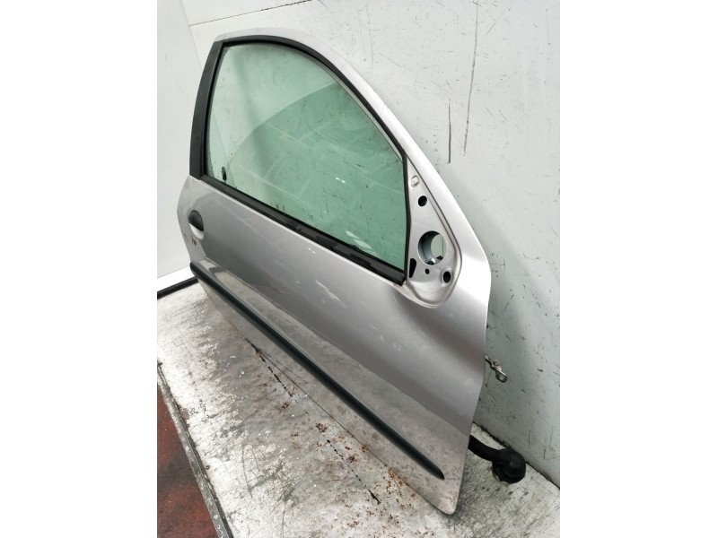 Recambio de puerta delantera derecha para peugeot 206 hatchback (2a/c) 1.4 i referencia OEM IAM   
