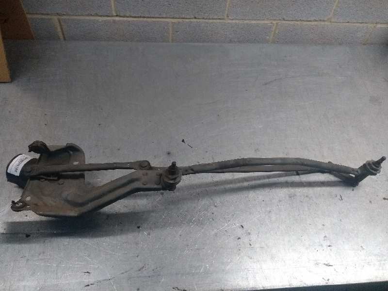 Recambio de motor limpia delantero para renault megane i berlina hatchback (ba0) 1.9 d rn referencia OEM IAM   