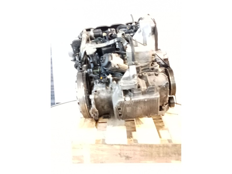 Recambio de motor completo para opel zafira / zafira family b (a05) 1.9 cdti (m75) referencia OEM IAM Z19DTH BOSCH 17137852