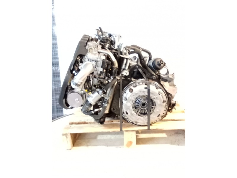 Recambio de motor completo para opel zafira / zafira family b (a05) 1.9 cdti (m75) referencia OEM IAM Z19DTH BOSCH 17137852