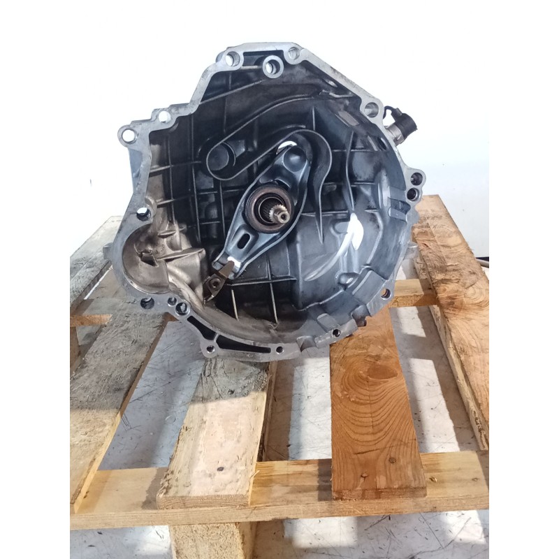 Recambio de caja cambios para audi a4 b6 avant (8e5) 2.5 tdi quattro referencia OEM IAM GBB 6V 0851954
