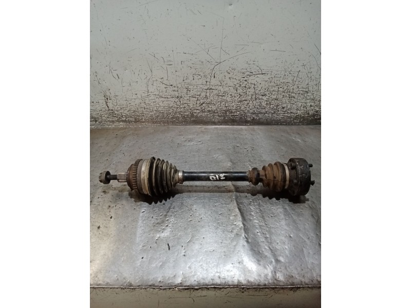 Recambio de transmision delantera izquierda para volkswagen transporter t4 furgoneta (70a, 70h, 7da, 7dh, 70j) 2.5 tdi referenci