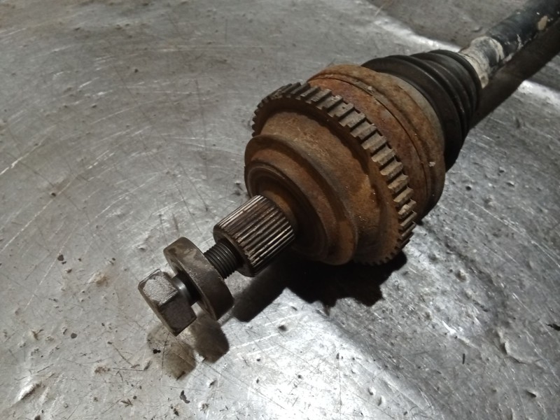 Recambio de transmision trasera derecha para volkswagen transporter t4 furgoneta (70a, 70h, 7da, 7dh, 70j) 2.5 tdi referencia OE