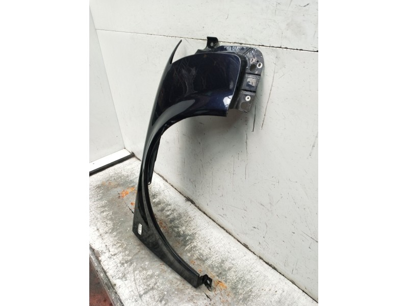 Recambio de aleta delantera derecha para audi a4 b6 avant (8e5) 2.5 tdi quattro referencia OEM IAM   2001