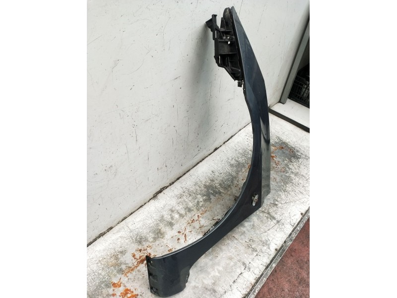 Recambio de aleta delantera izquierda para peugeot 307 (3a/c) 1.6 16v referencia OEM IAM   