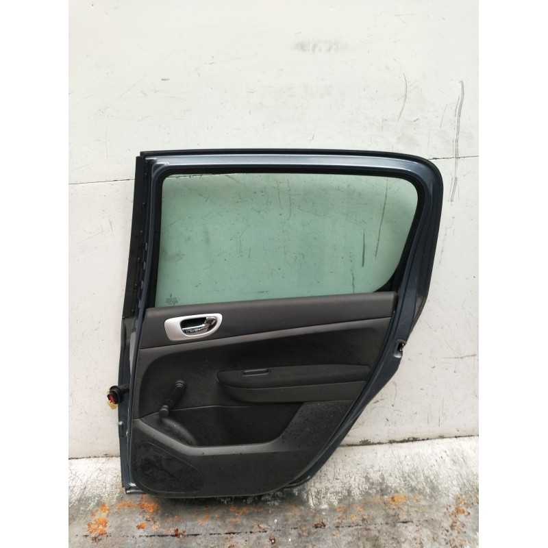 Recambio de puerta trasera derecha para peugeot 407 (6d_) 2.0 16v (6drfjc, 6drfje, 6drfjf) referencia OEM IAM   5P
