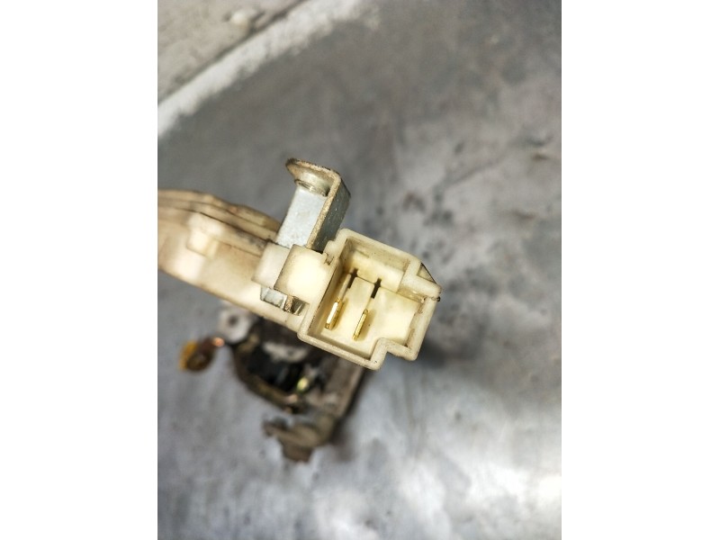 Recambio de motor cierre centralizado delantero derecho para nissan terrano ii (r20) 2.7 td 4wd referencia OEM IAM  3P 2000