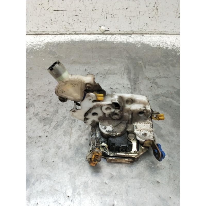 Recambio de motor cierre centralizado delantero izquierdo para nissan terrano ii (r20) 2.7 td 4wd referencia OEM IAM  3P 2000