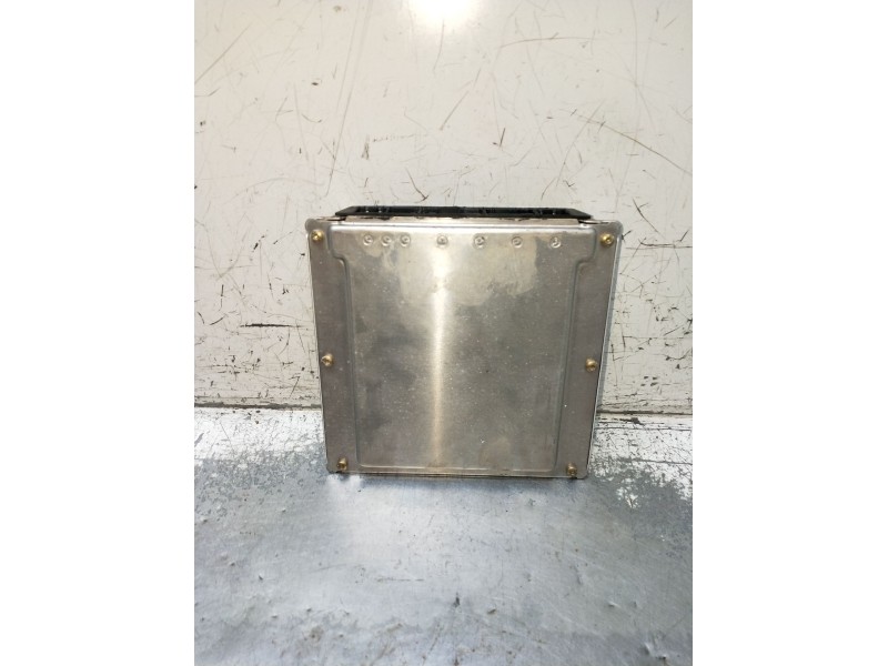 Recambio de centralita motor uce para mercedes-benz clase e t-model (s210) e 320 t cdi (210.226) referencia OEM IAM 0281010068 A