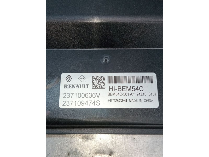 Recambio de centralita motor uce para renault captur iii captur e-tech hybrid referencia OEM IAM   