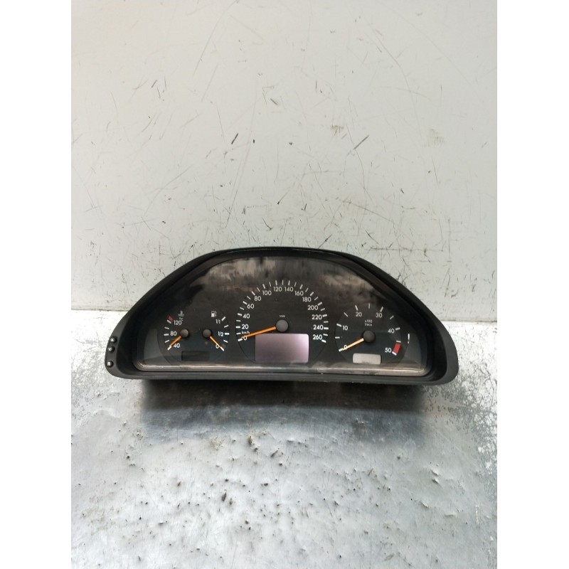 Recambio de cuadro instrumentos para mercedes-benz clase e t-model (s210) e 320 t cdi (210.226) referencia OEM IAM A2105405248 1