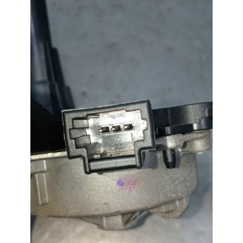 Recambio de motor limpia trasero para renault captur iii captur e-tech hybrid referencia OEM IAM   