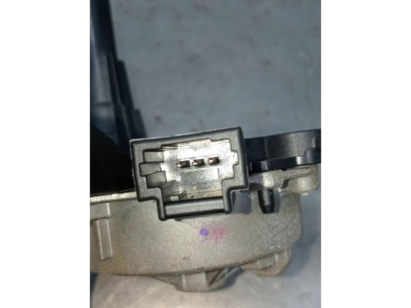 Recambio de motor limpia trasero para renault captur iii captur e-tech hybrid referencia OEM IAM   