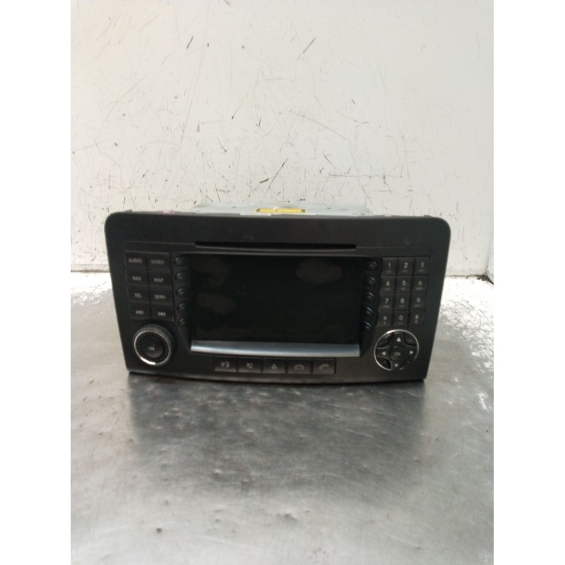 Recambio de sistema audio / radio cd para mercedes-benz clase m (w164) ml 320 cdi 4-matic (164.122) referencia OEM IAM A16482009