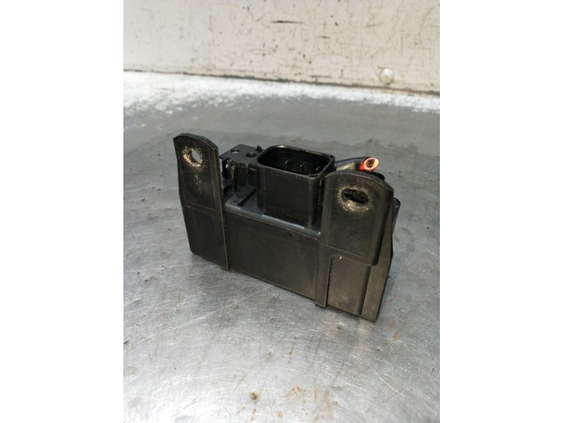 Recambio de caja precalentamiento para mercedes-benz clase e t-model (s210) e 320 t cdi (210.226) referencia OEM IAM   1999