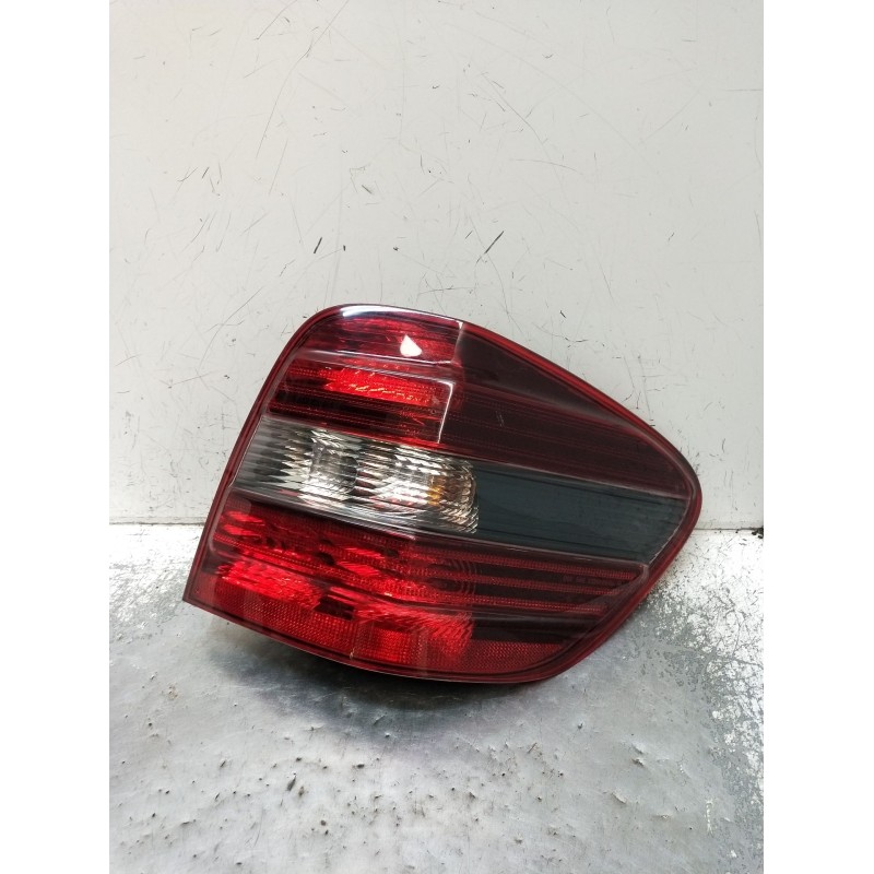 Recambio de piloto trasero derecho para mercedes-benz clase m (w164) ml 320 cdi 4-matic (164.122) referencia OEM IAM   2005