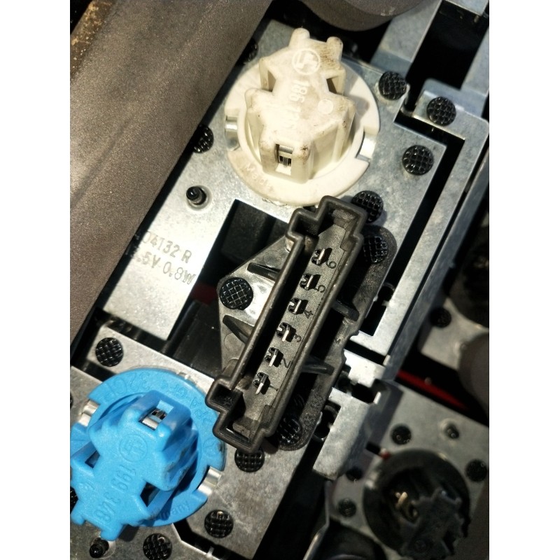 Recambio de piloto trasero derecho para mercedes-benz clase m (w164) ml 320 cdi 4-matic (164.122) referencia OEM IAM   2005