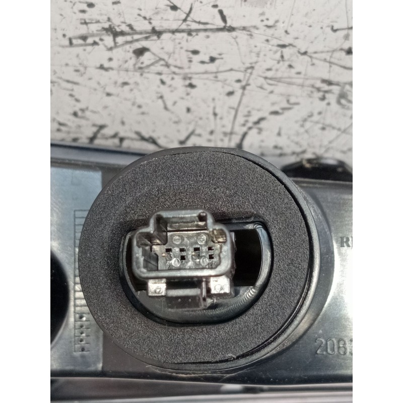 Recambio de piloto trasero derecho interior para renault captur iii captur e-tech hybrid referencia OEM IAM 02083799900010 26550