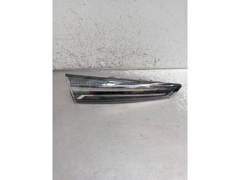 Recambio de piloto trasero izquierdo interior para renault captur iii captur e-tech hybrid referencia OEM IAM 02084799900010 265
