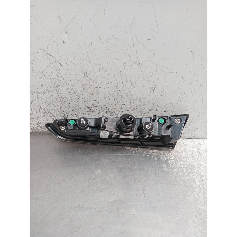 Recambio de piloto trasero izquierdo interior para renault captur iii captur e-tech hybrid referencia OEM IAM 02084799900010 265