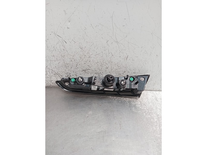 Recambio de piloto trasero izquierdo interior para renault captur iii captur e-tech hybrid referencia OEM IAM 02084799900010 265