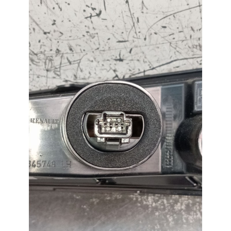 Recambio de piloto trasero izquierdo interior para renault captur iii captur e-tech hybrid referencia OEM IAM 02084799900010 265