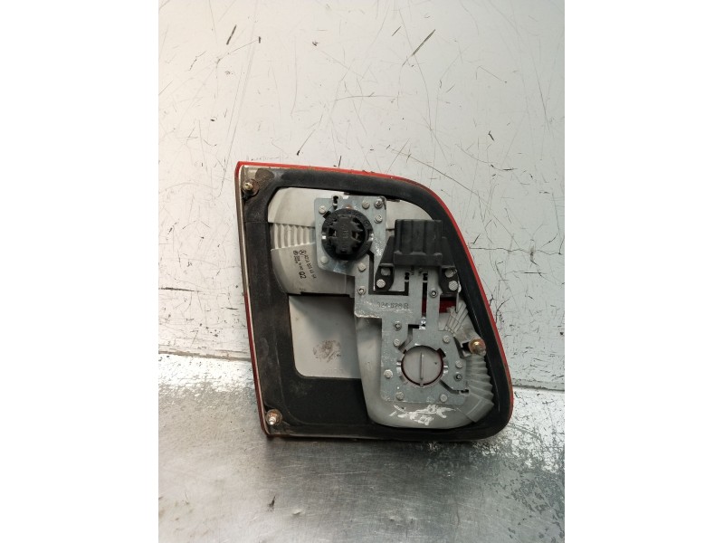 Recambio de piloto trasero derecho interior para mercedes-benz clase e t-model (s210) e 320 t cdi (210.226) referencia OEM IAM A