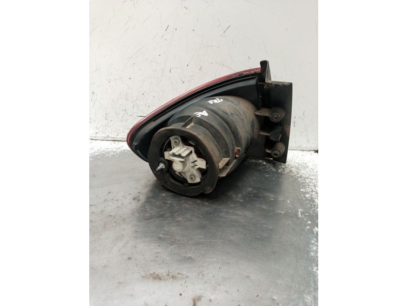 Recambio de piloto trasero derecho para seat altea (5p1) 1.9 tdi referencia OEM IAM   2004