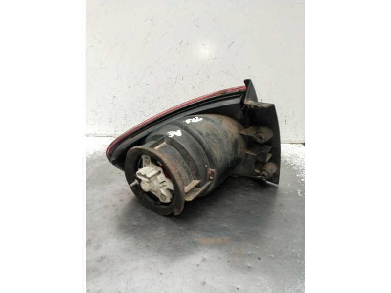 Recambio de piloto trasero derecho para seat altea (5p1) 1.9 tdi referencia OEM IAM   2004
